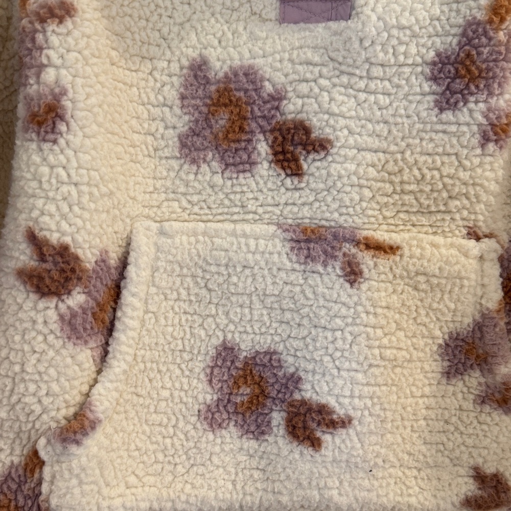 OshKosh B'gosh Cream Floral Sherpa Pullover with Mauve Trim - Picture 2 of 5